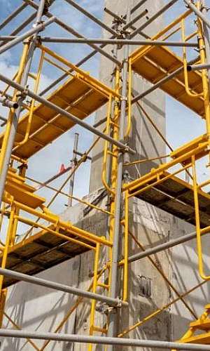 Montagem de andaimes Montagem de andaimes